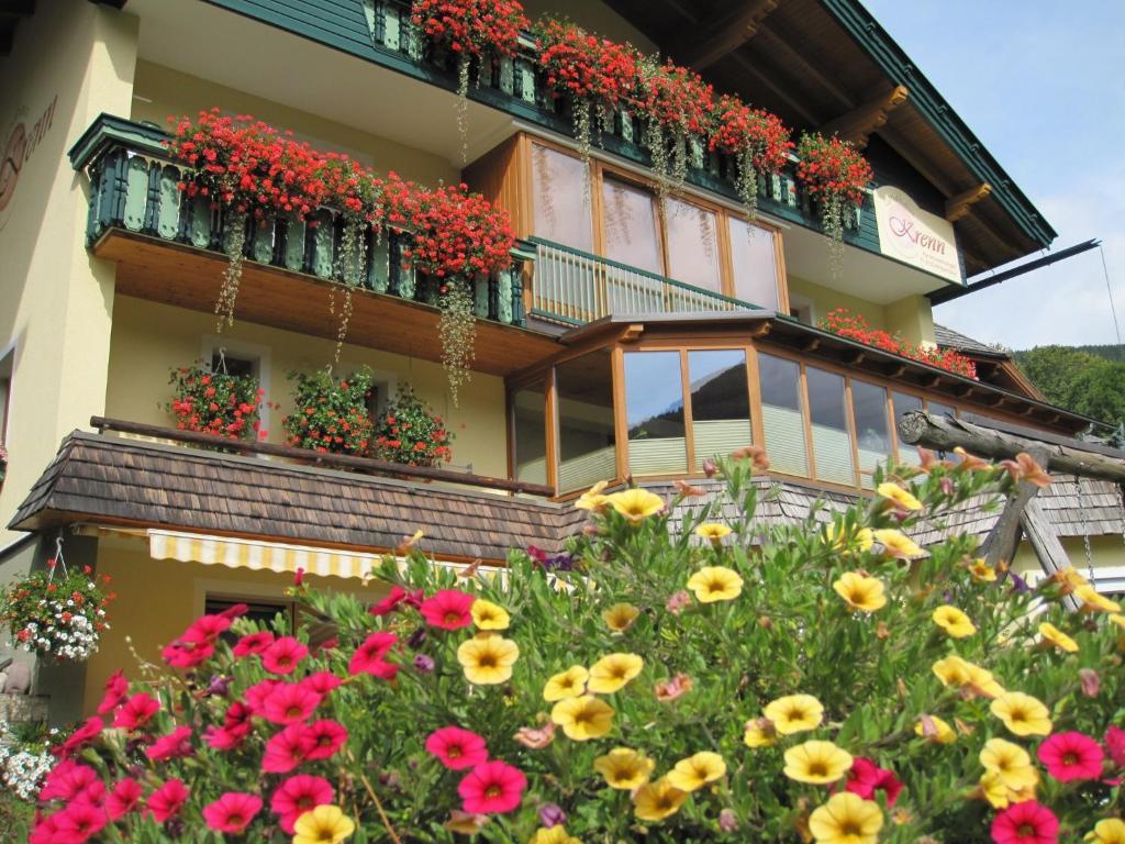 Landhaus Krenn Hotel Bad Kleinkirchheim Exterior photo