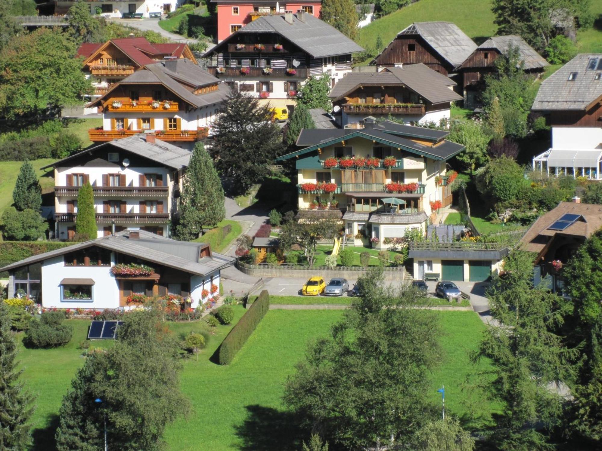 Landhaus Krenn Hotel Bad Kleinkirchheim Exterior photo
